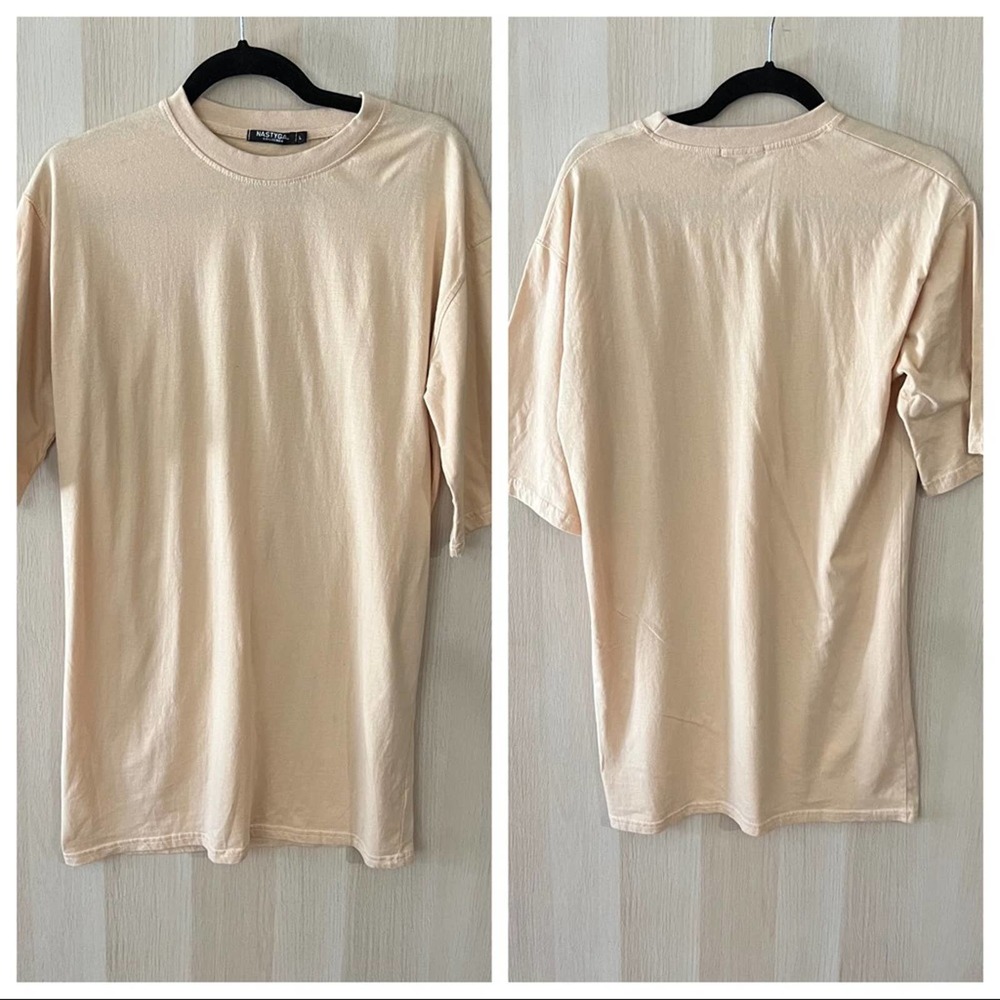 ⭐️ NastyGal Oversized T-shirt